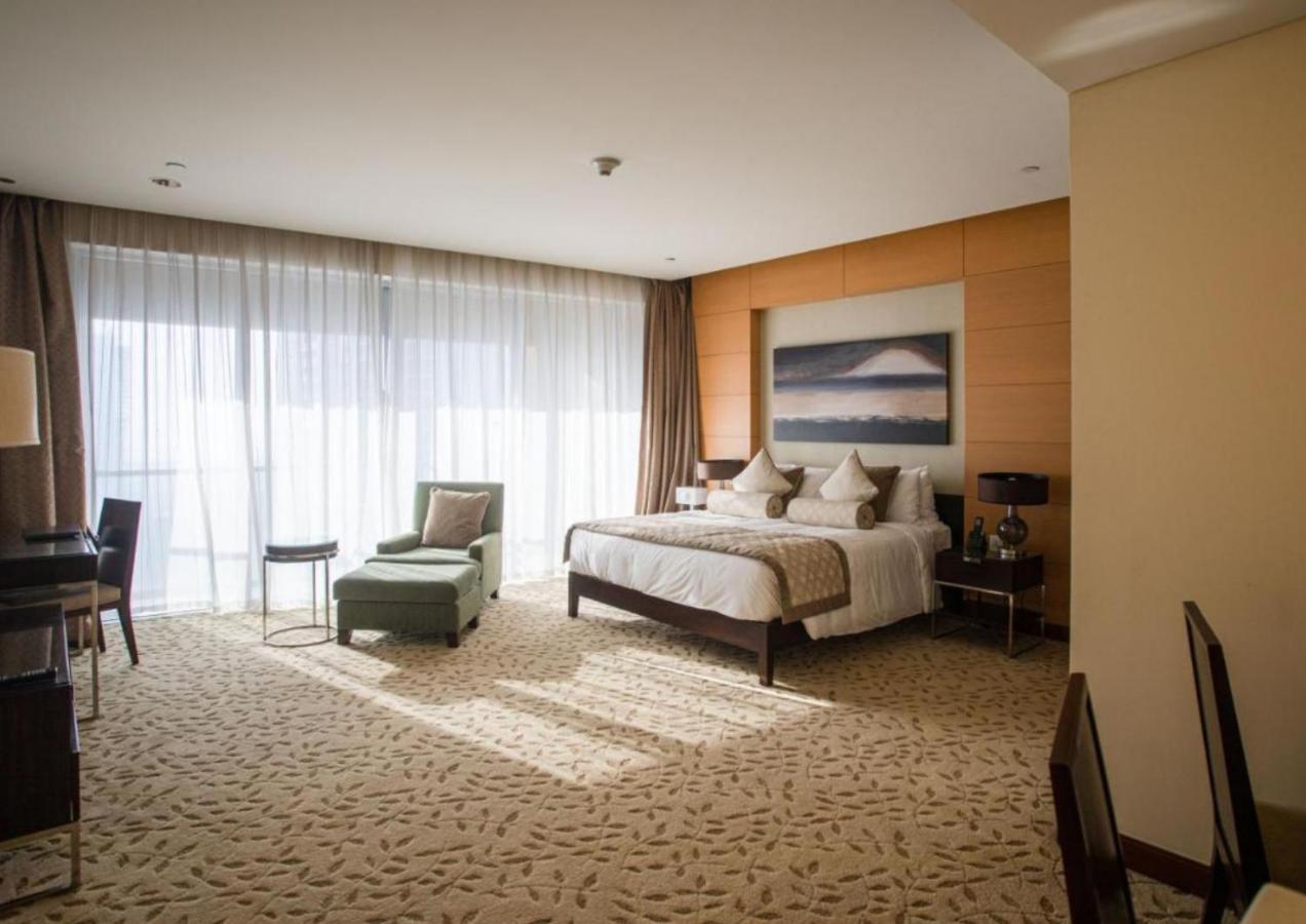 Address Dubai Mall Apartments By Qstay エクステリア 写真